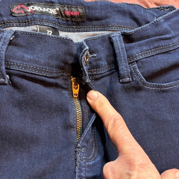 Dark Blue Skinny Jeans by Jordache Brand. EUC! - Picture 4 of 16